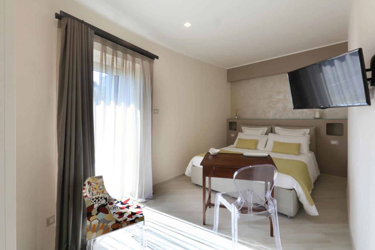 Sparviero Luxury Suites Taormina Eksteriør billede