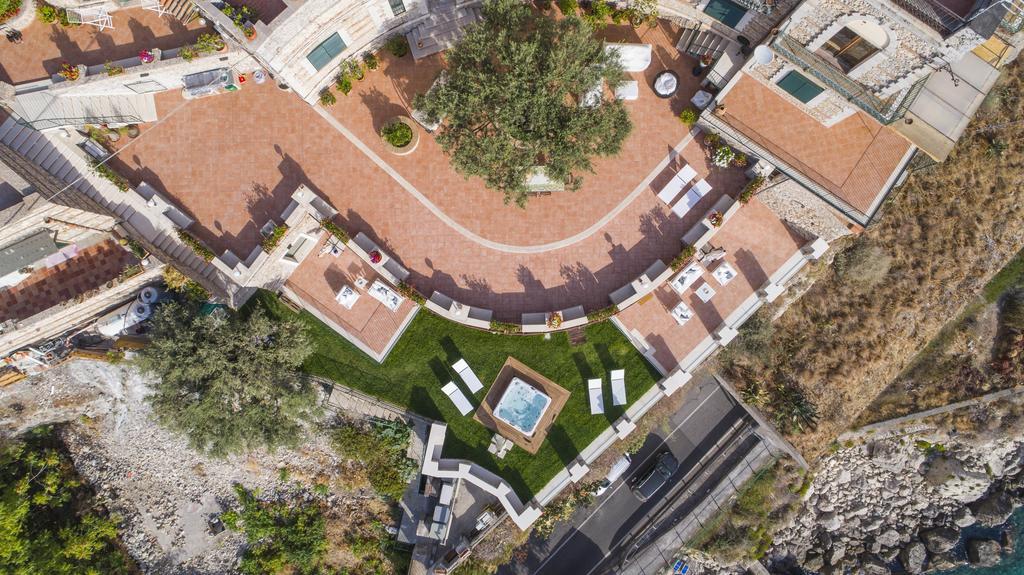Sparviero Luxury Suites Taormina Eksteriør billede